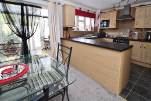 TYLNEY CLOSE- click for photo gallery